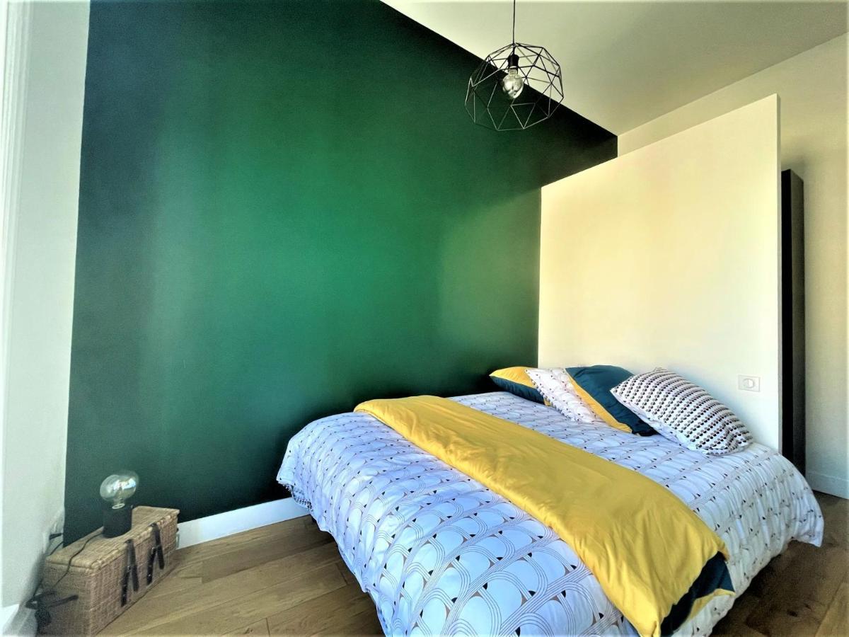 Aux Clefs Des Sacres - Dans Un Hotel Particulier Situe Rue Du Marc - Reims - Hyper Centre Forum Mairie Boulingrin Εξωτερικό φωτογραφία