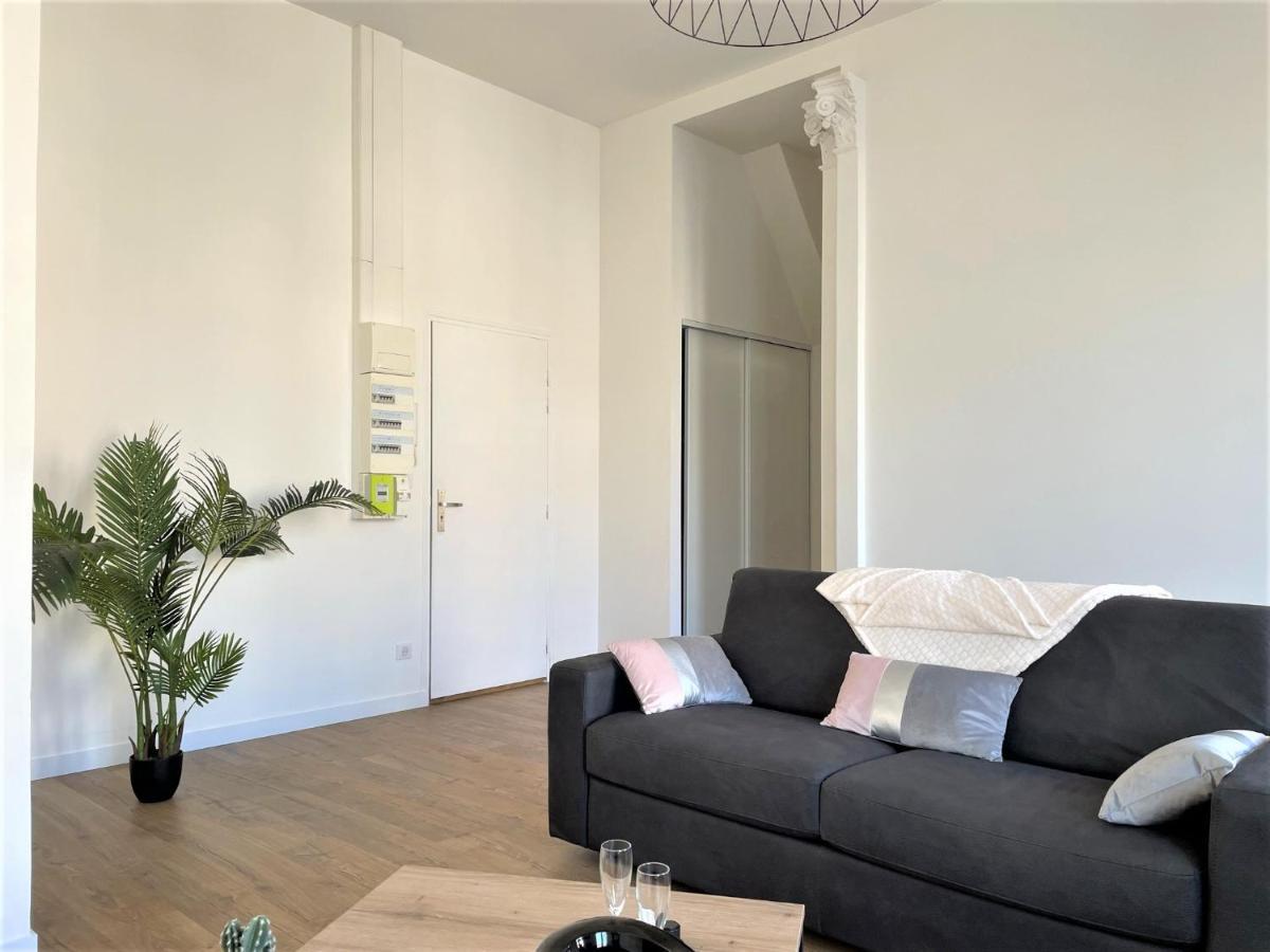 Aux Clefs Des Sacres - Dans Un Hotel Particulier Situe Rue Du Marc - Reims - Hyper Centre Forum Mairie Boulingrin Εξωτερικό φωτογραφία
