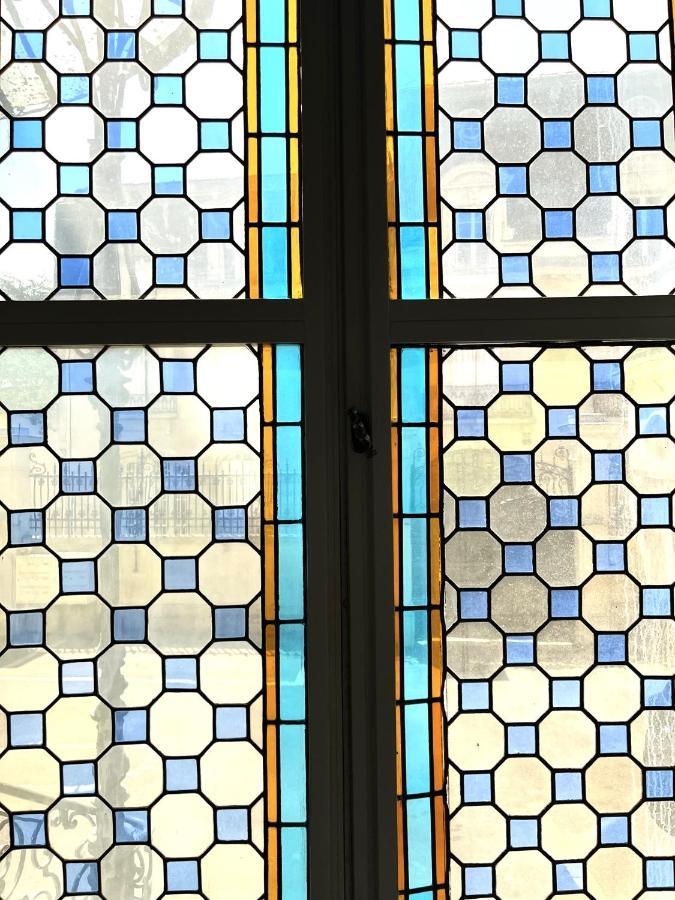 Aux Clefs Des Sacres - Dans Un Hotel Particulier Situe Rue Du Marc - Reims - Hyper Centre Forum Mairie Boulingrin Εξωτερικό φωτογραφία