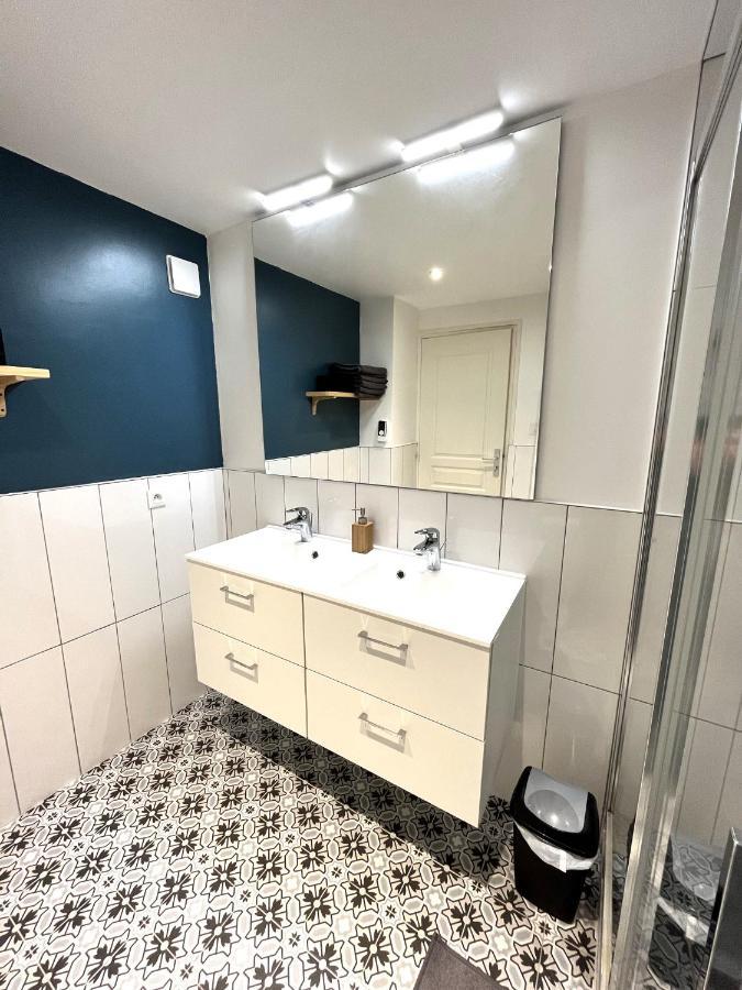 Aux Clefs Des Sacres - Dans Un Hotel Particulier Situe Rue Du Marc - Reims - Hyper Centre Forum Mairie Boulingrin Εξωτερικό φωτογραφία
